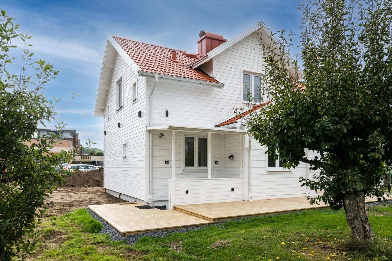 Flores Jönköping Buitenkant foto